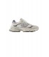 Zapatillas New Balance 9060 EBB Gris y Beige