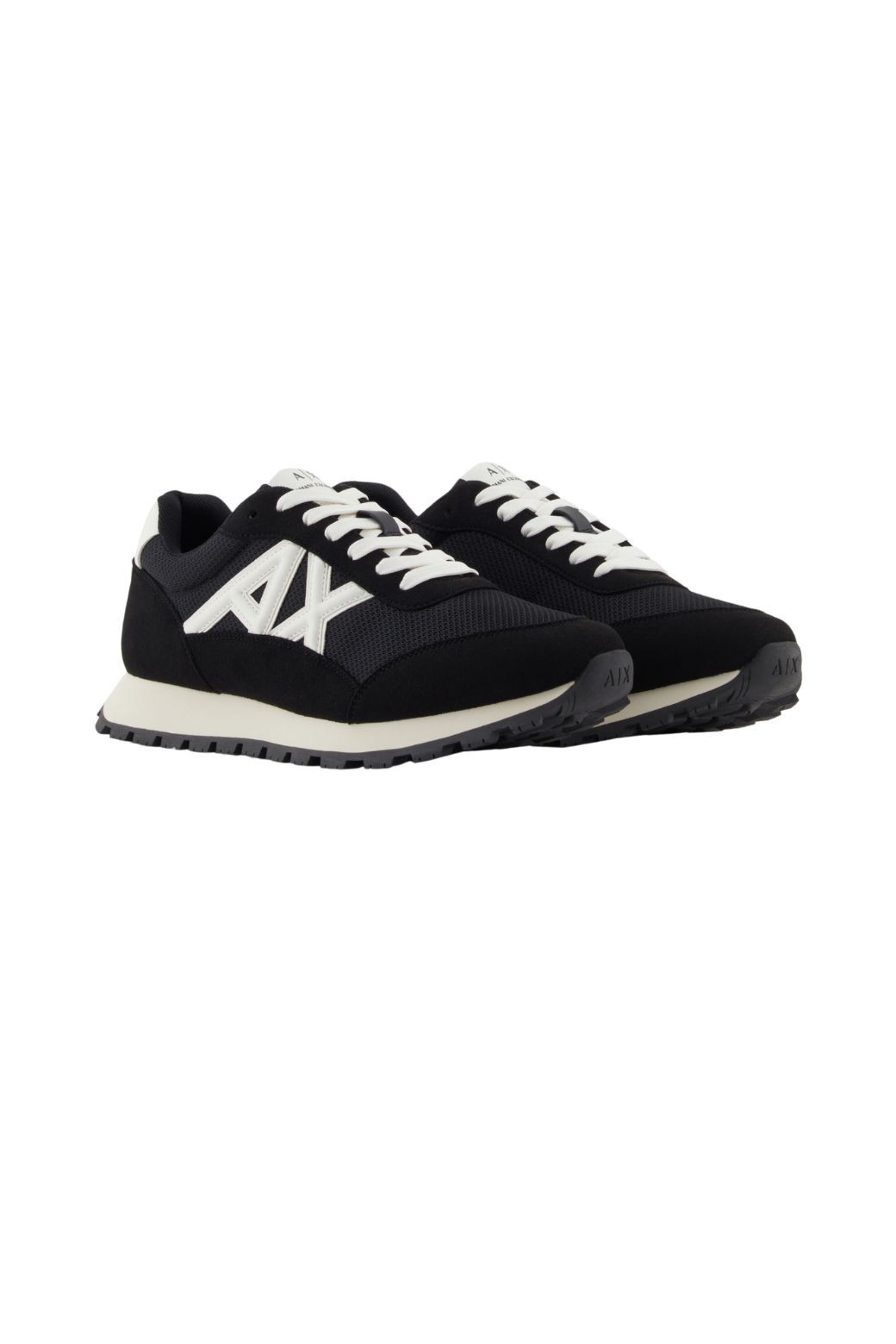 Zapatillas Armani Exchange Contrast Negras y Blanca