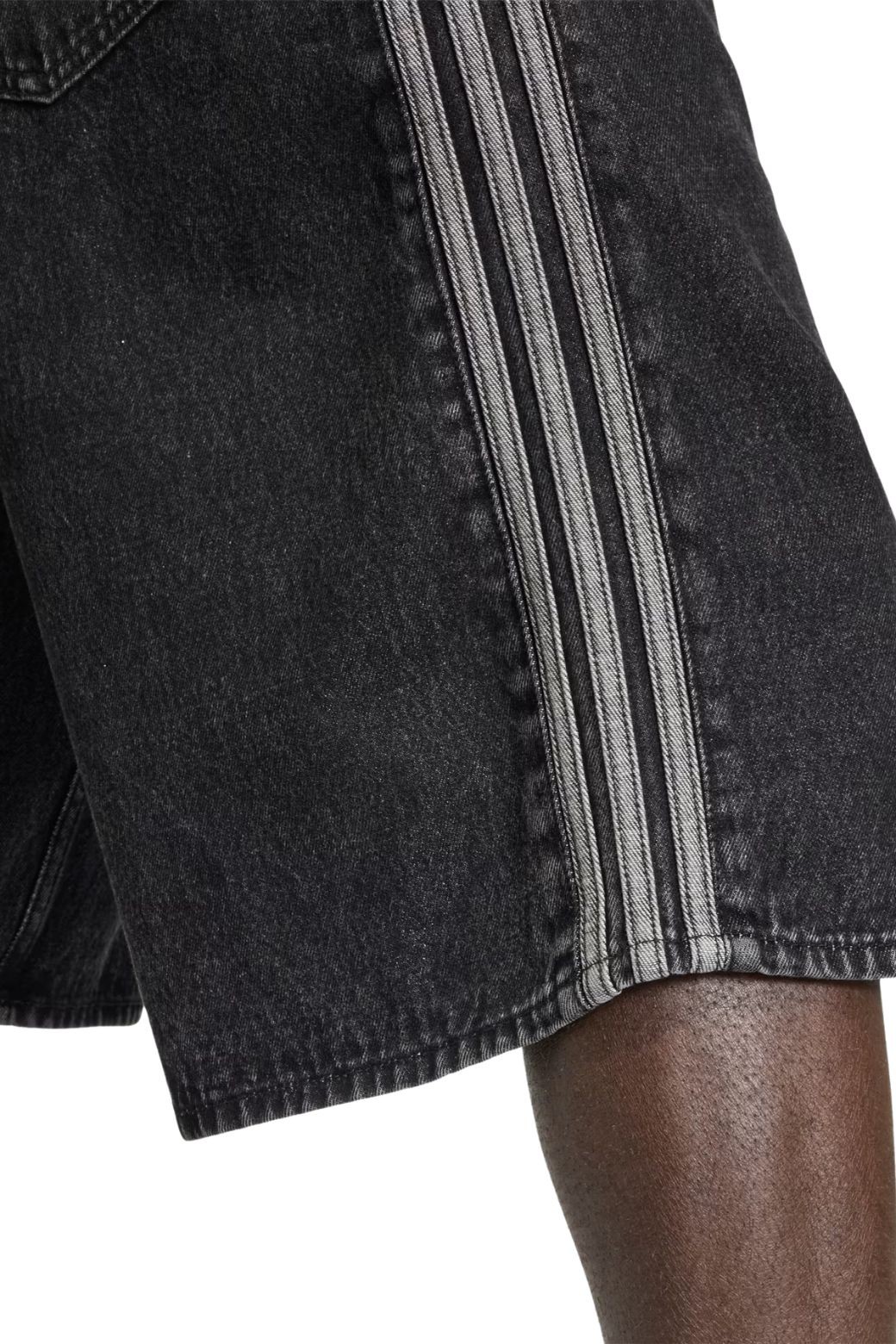 Pantalón Corto Vaquero Adidas Negro