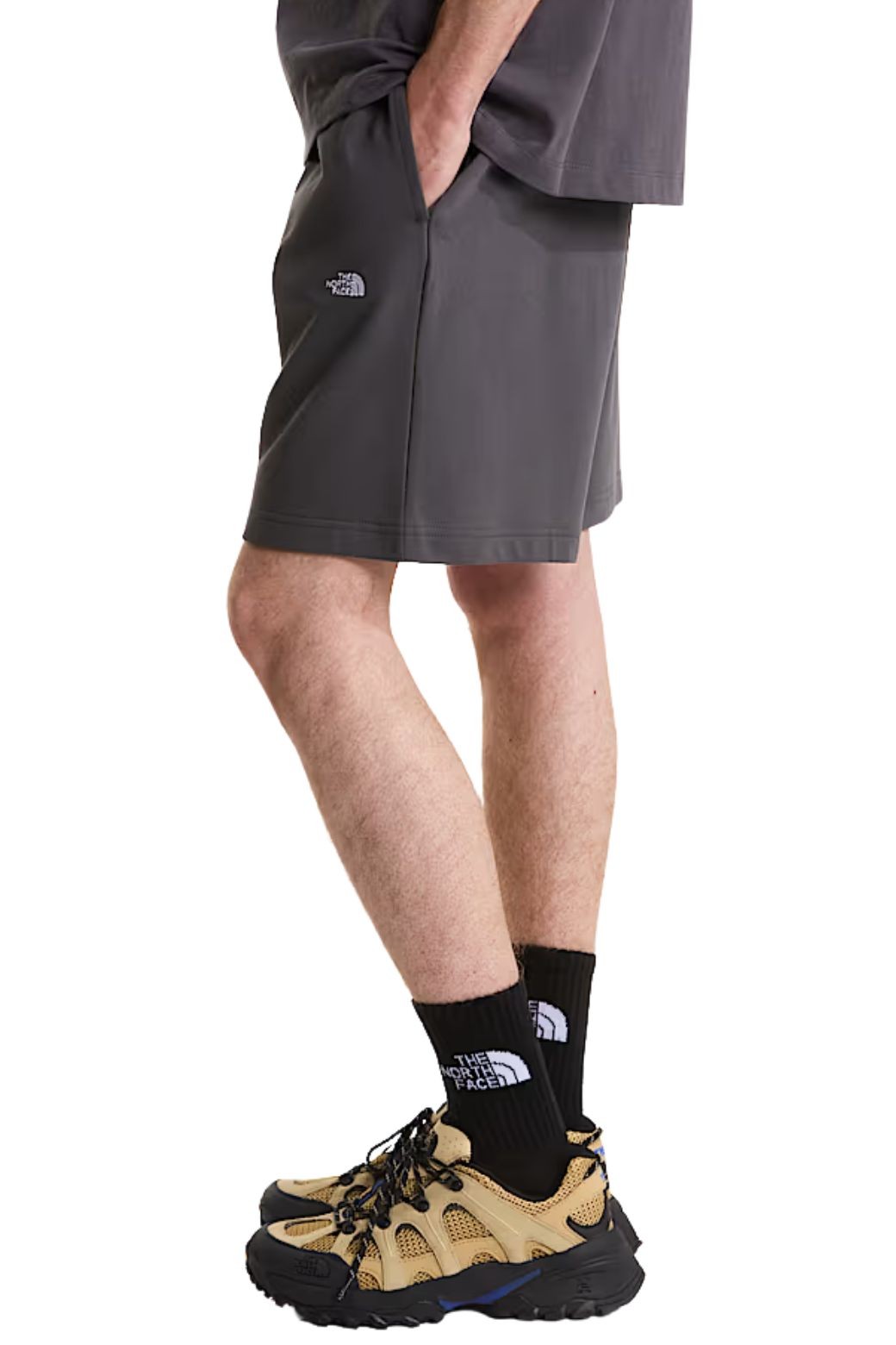 Pantalon corto The North Face Essential Light Relaxed Gris