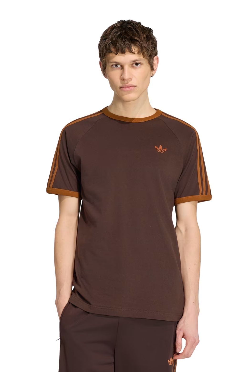 Camiseta Adidas 3 Stripes Marron y Naranja