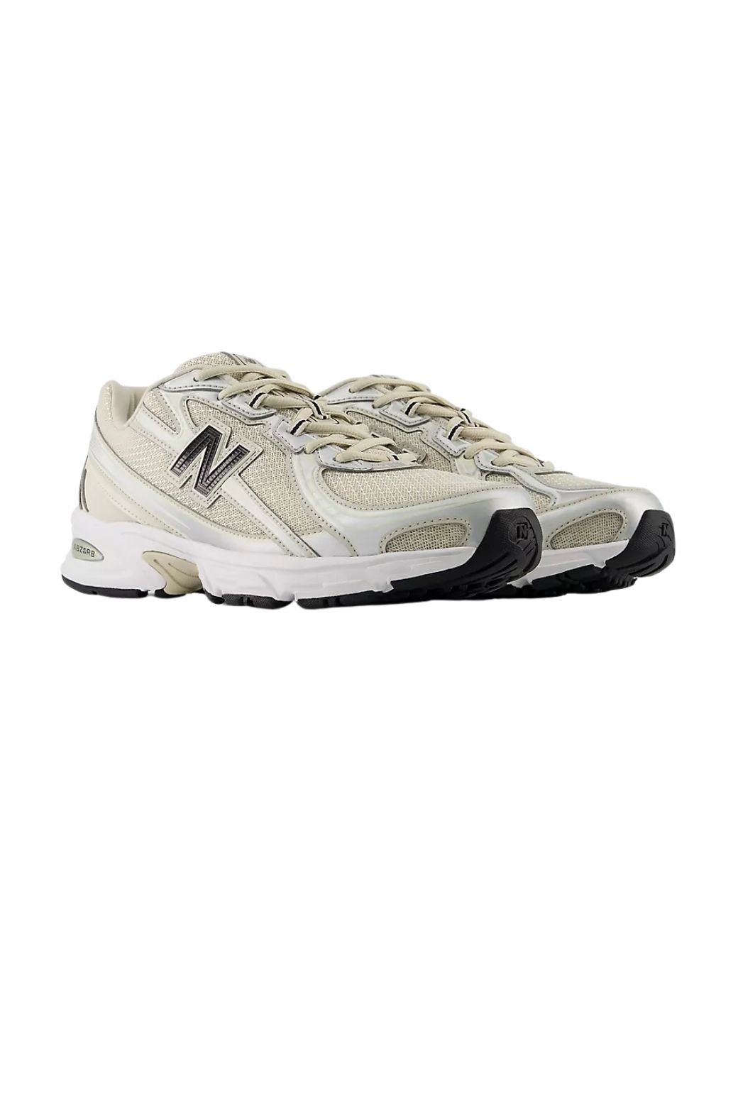 Zapatillas New Balance 740 6KY Beige y Negra