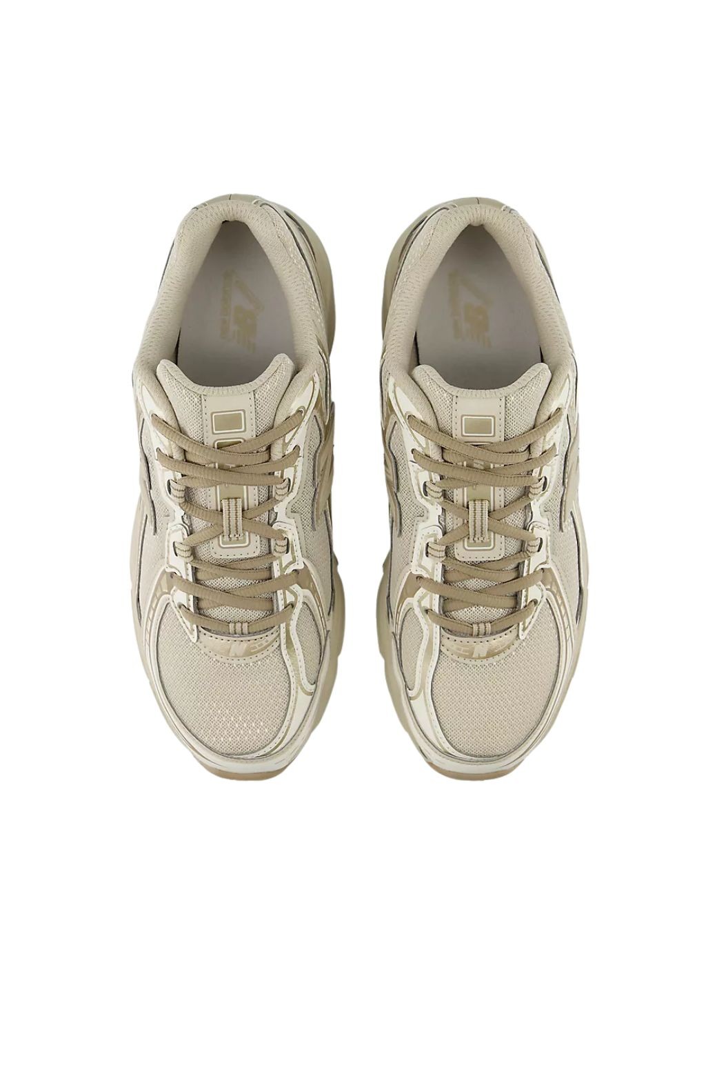 Zapatillas New Balance 740 Beige
